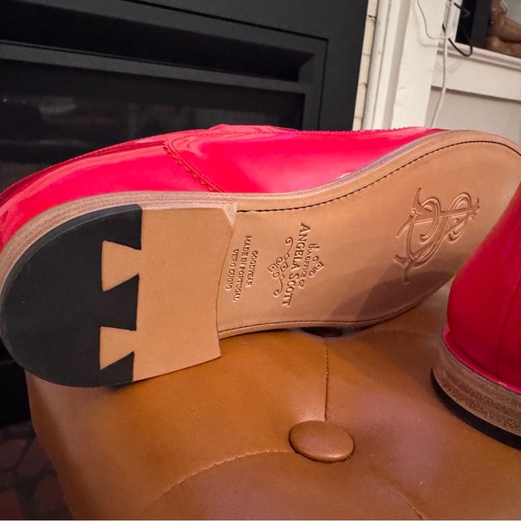 The Office of Angela Scott Miss Margo Mary Jane in Candy Apple/Sz 42 BNIB! - Picture 7 of 8